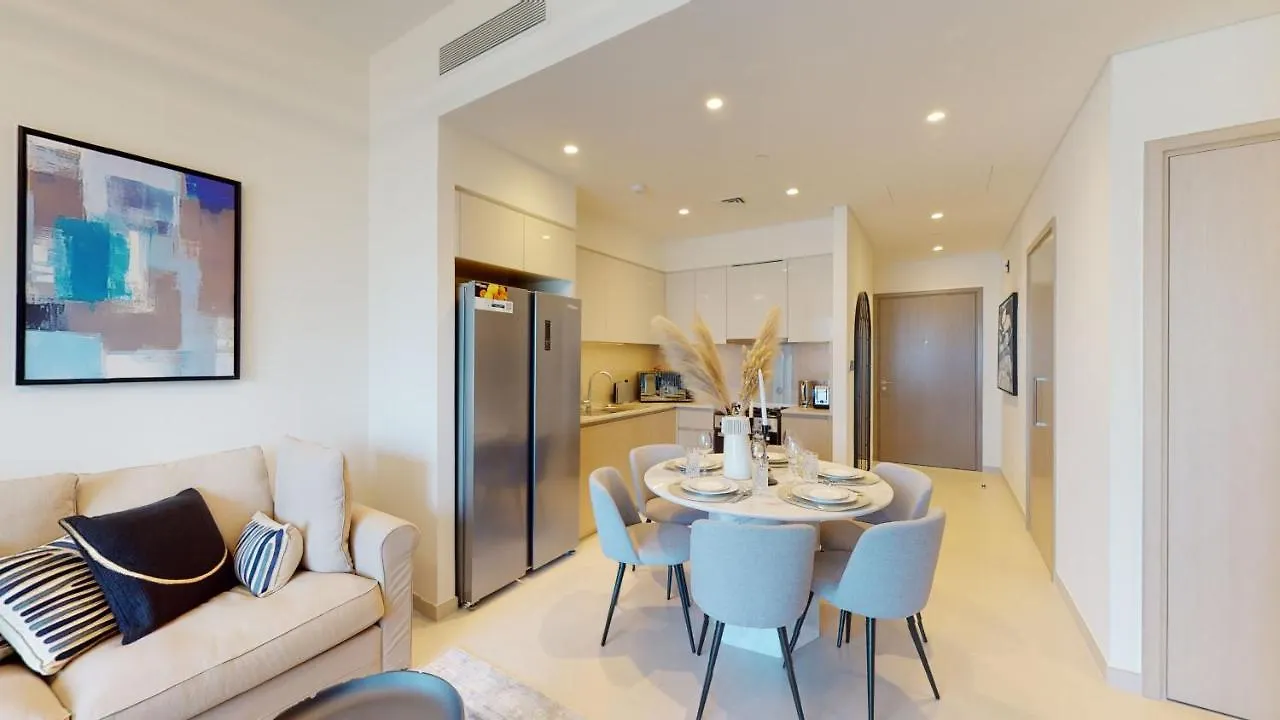 Primestay - Burj Royale 2Br, Downtown Dubai Apartment
