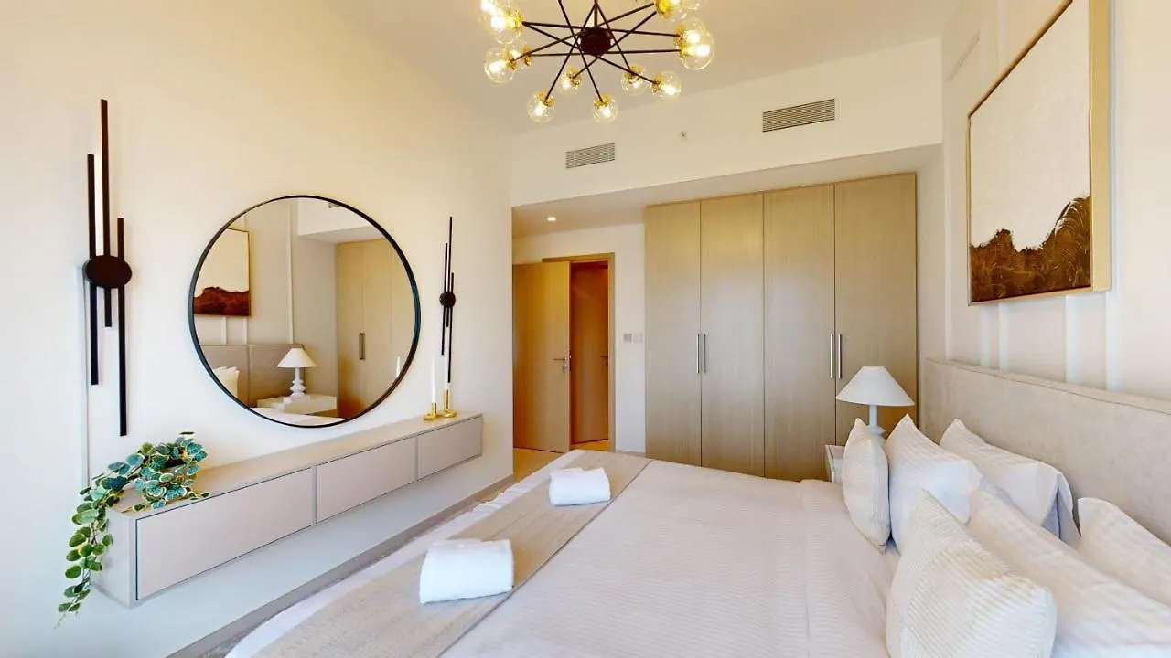 Primestay - Burj Royale 2Br, Downtown Dubai